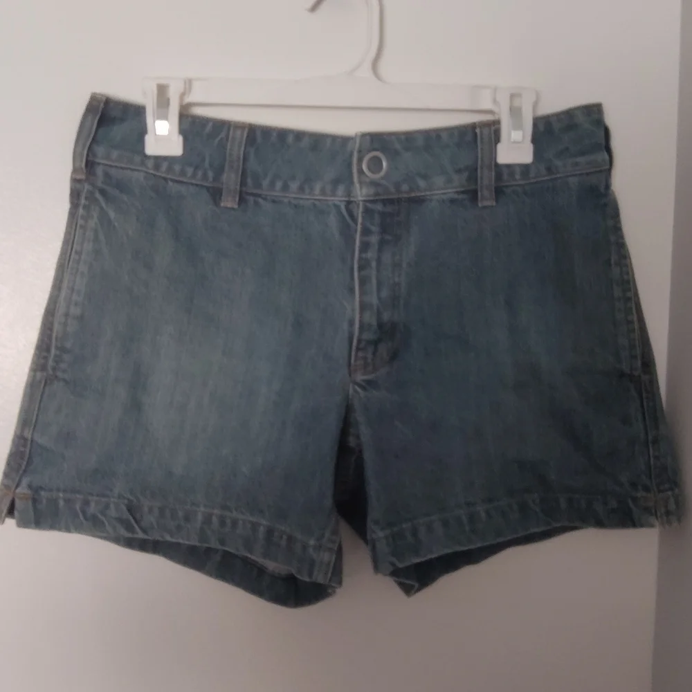 Gap denim short size 8